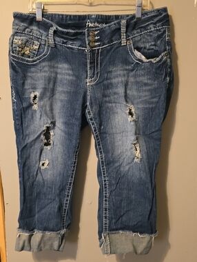 Amethyst Jeans Distressed Blue Cropped Ripped Jeans